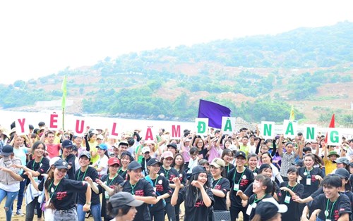 Ngàn sinh viên chung tay vì "lá phổi xanh" Sơn Trà